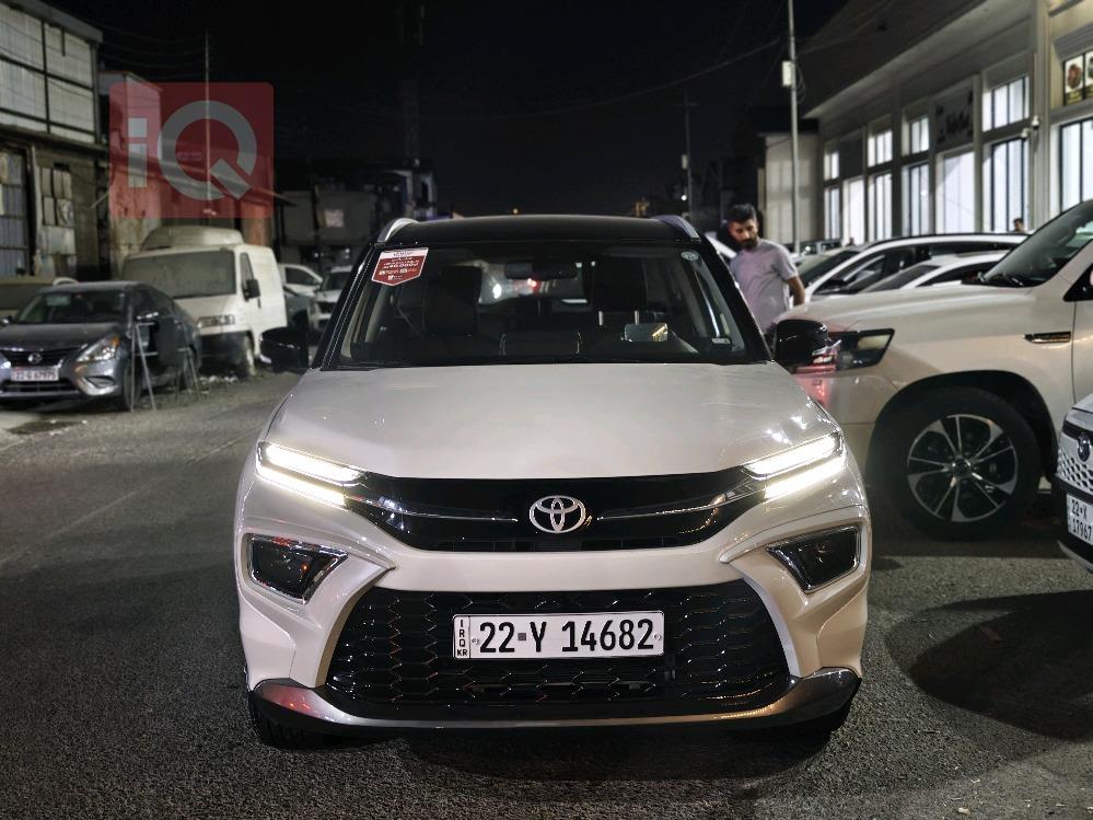 تۆیۆتا ئۆربان کرۆزەر